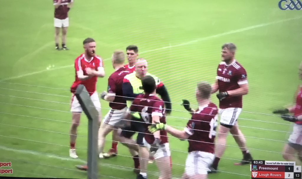 Watching the JC football county final on Sport Export. Gas commentary 😂 loving it 😎😎
Congrats to <a href="/LoughRoversGAA/">LOUGH ROVERS H&F</a> on a fine win. Pity Moks isn’t open for the celebrations