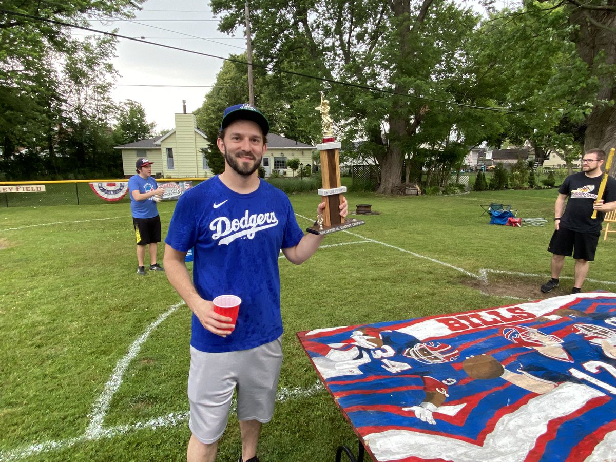 BrickleyField's tweet photo. Slugfest ‘21 was a blast! Thank you so much to all our participants and spectators this year, &amp; big congrats to @716AARon on taking the trophy! 🤙🏼🤙🏼 https://t.co/z1BI4G9FYO