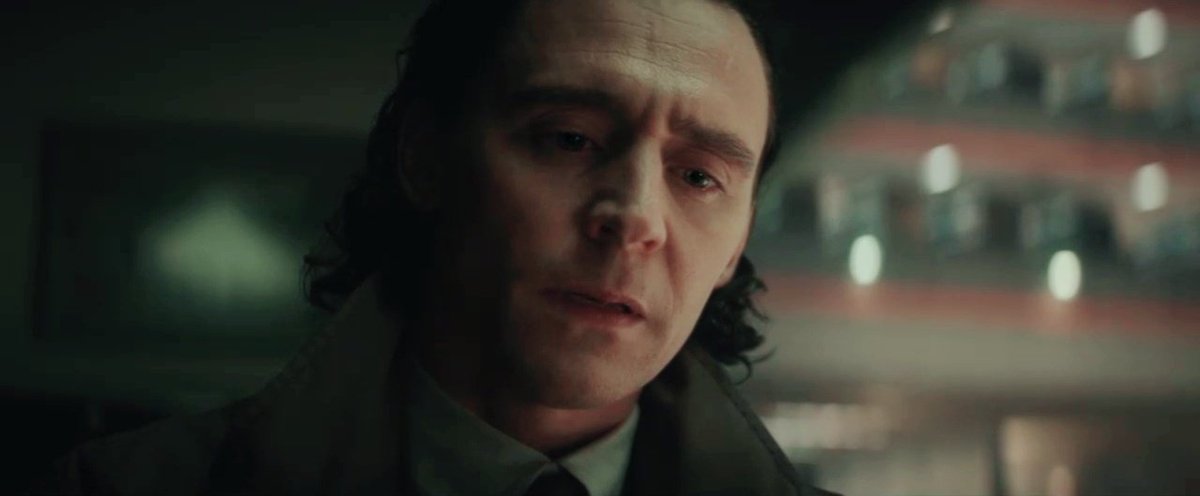 Best of Tom Hiddleston tweet media