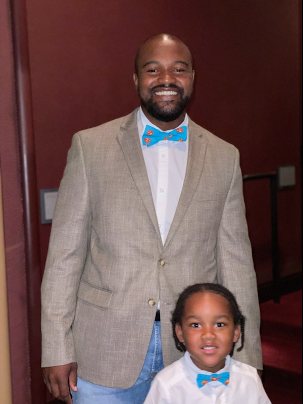 CoachSuperman's tweet photo. There are a lot of fathers out there but today is for the Daddy's!!! Happy Daddy's day to thr real ones!! https://t.co/Uw7imHBvny