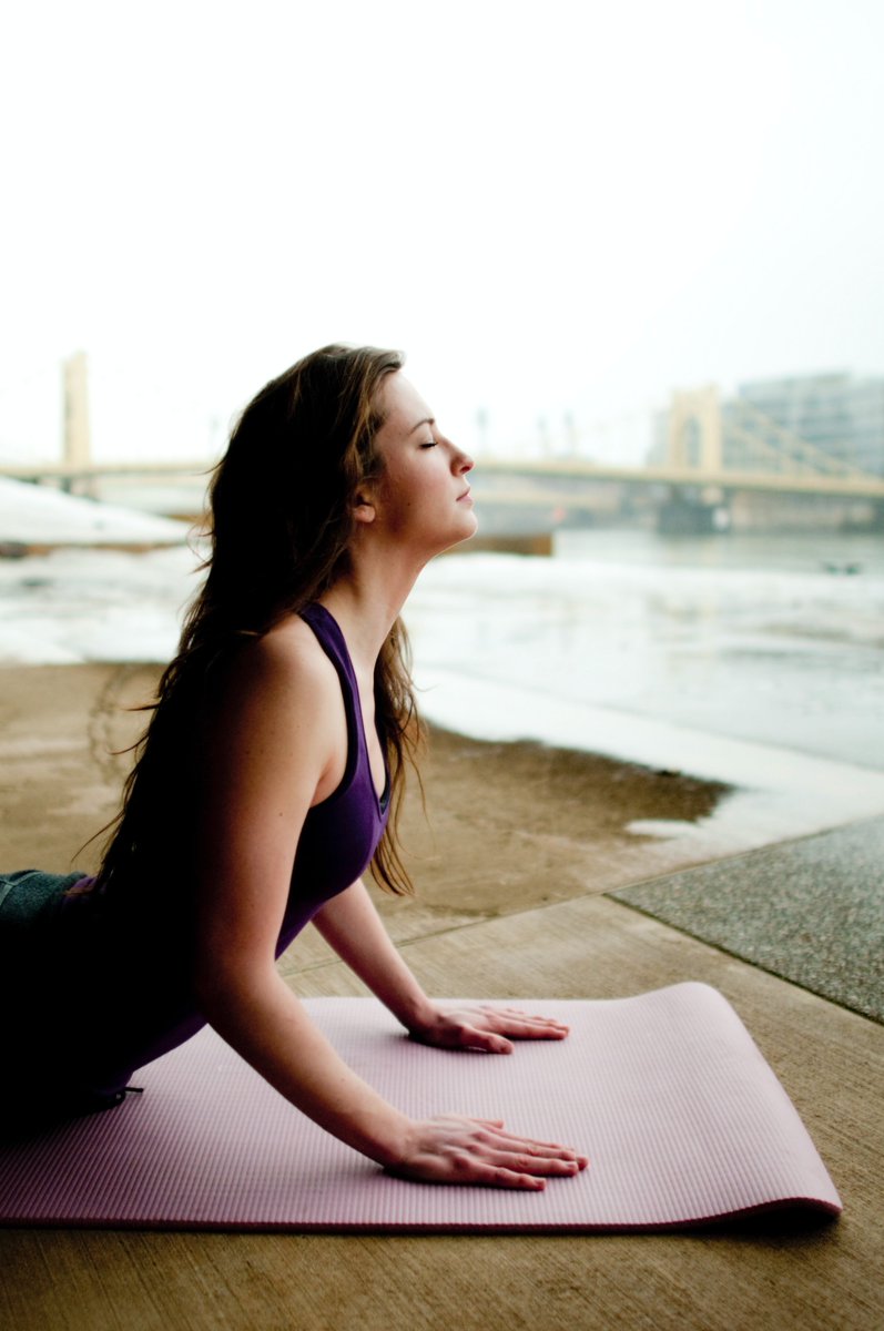 BeautyInLine's tweet photo. Hey guys what is your favorite yoga flow?

#YogaForWellness    #YogaForHealth   #Yoga https://t.co/xa0SJRz8dA