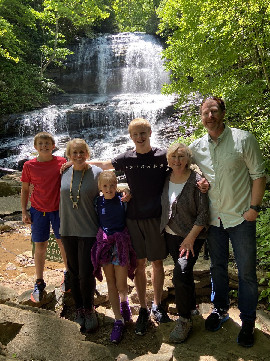 bhsrunninrebels's tweet photo. Happy Fatherโs Day to all the men out there making a TRUE difference in peoples lives๐๐ผ! Miss you Big D but thank the good lord you were my dad!
#DoItUpRight https://t.co/3J2O5QeIXO