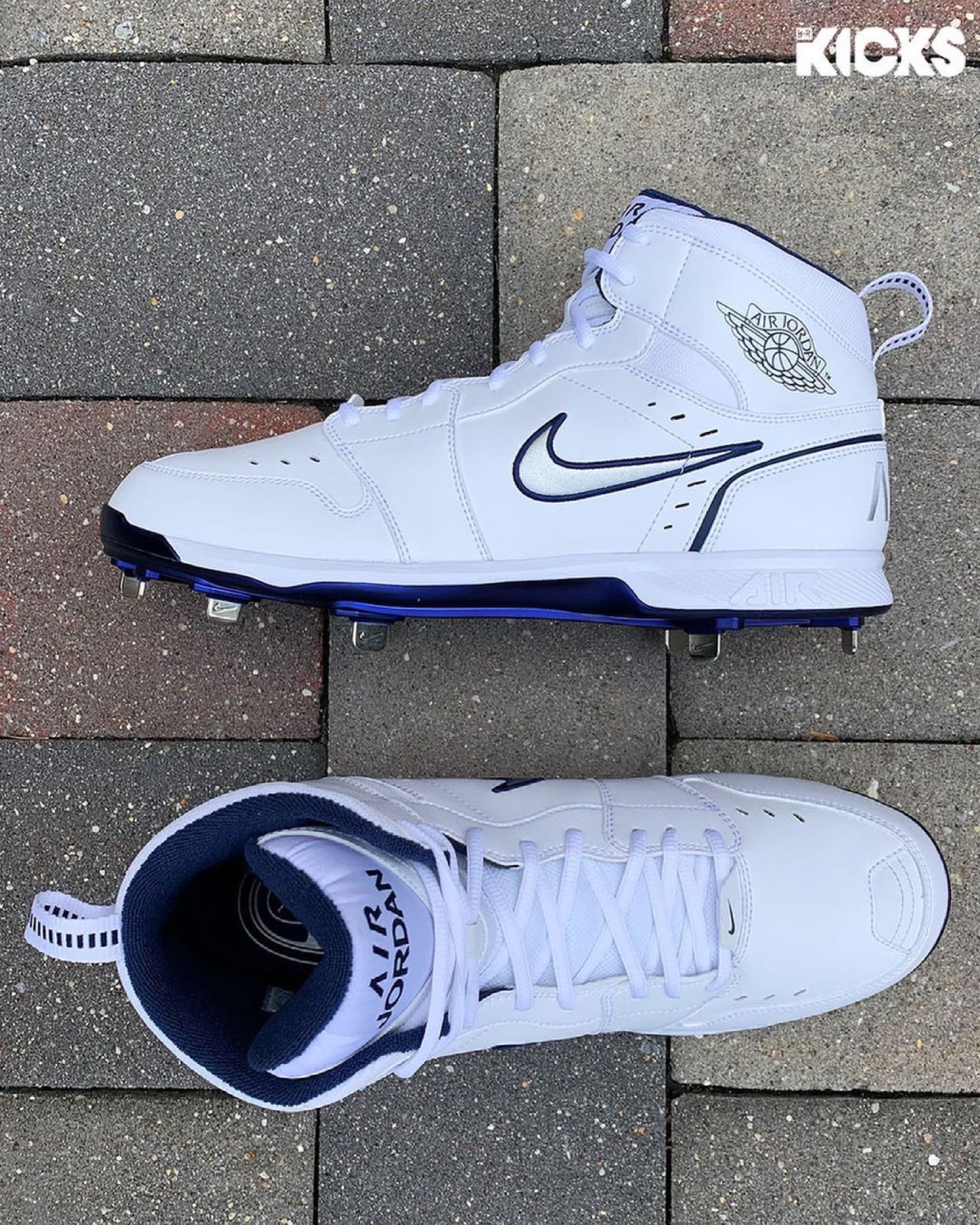 nike monarch cleats