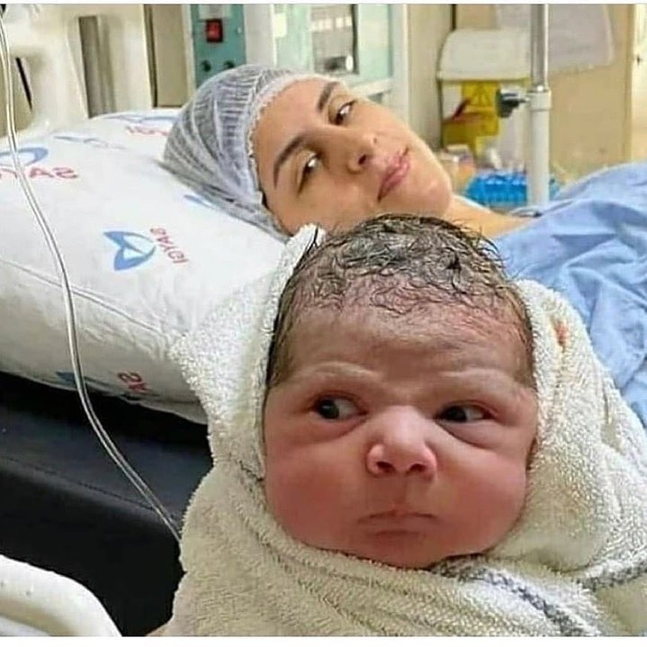 london_yb's tweet image. when you are born in the middle of this pandemic 😂😂

#pregnantshoot #pregnants #pregnantteen #pregnantsisters #pregnantselfie #postpartumsupport #postpartumbelly 

credit to #📷 @cozy_nursery