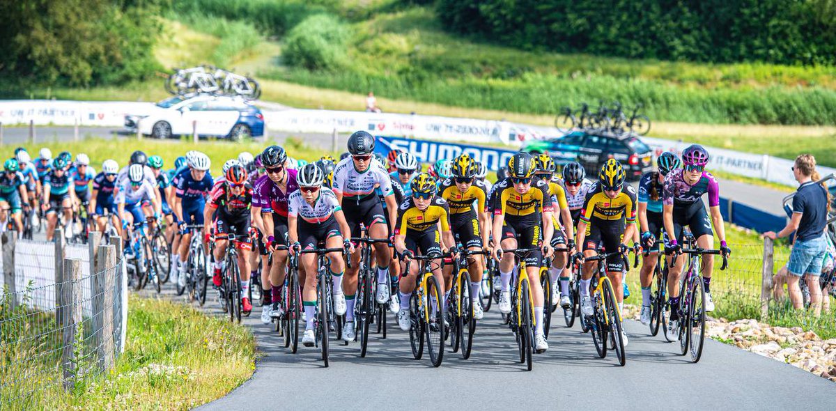 Organisatie, partners, vrijwilligers, publiek en natuurlijk sporters: samen kijken we terug op een perfect <a href="/NK_wielrennen/">NK Wielrennen</a> op de VAM-berg 🙏.  In november volgt een nieuw wielerevenement in dé fietsprovincie: het EK Veldrijden 🚵‍♂️! Maar nu eerst nagenieten 🎉