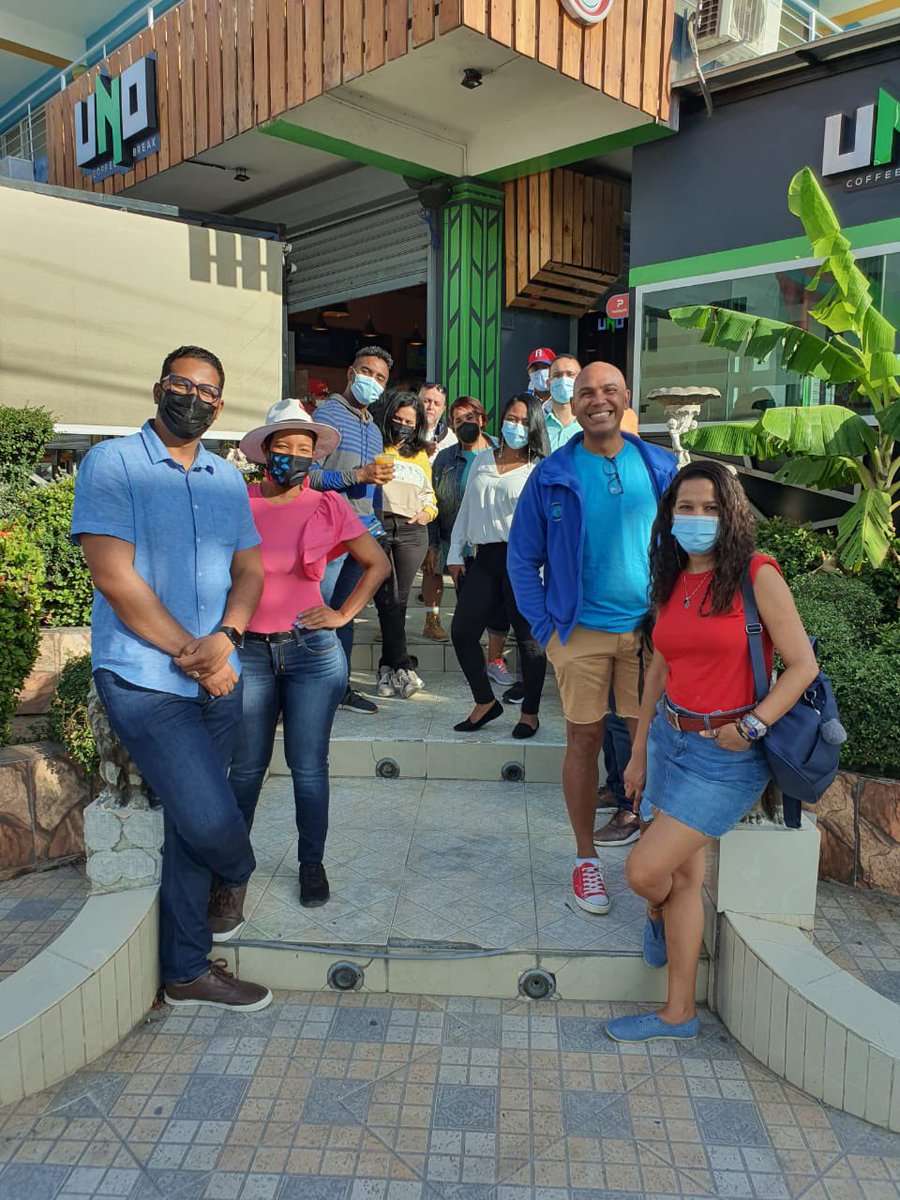 Los periodistas, miembros de <a href="/adompretur/">ADOMPRETUR</a> y <a href="/sodomedi/">Sociedad Dominicana de Medios Digitales</a> visitan los principales atractivos de Bahoruco. el balneario Las Marias, experiencia del vino en Neiba, el Lago Enriquillo  #ElHigodelaCruz  #PasionPorRD #turismointernord #ViveRD #MiturenelSur @Milka_Hdez <a href="/TurismoRD/">Ministerio de Turismo RD</a>