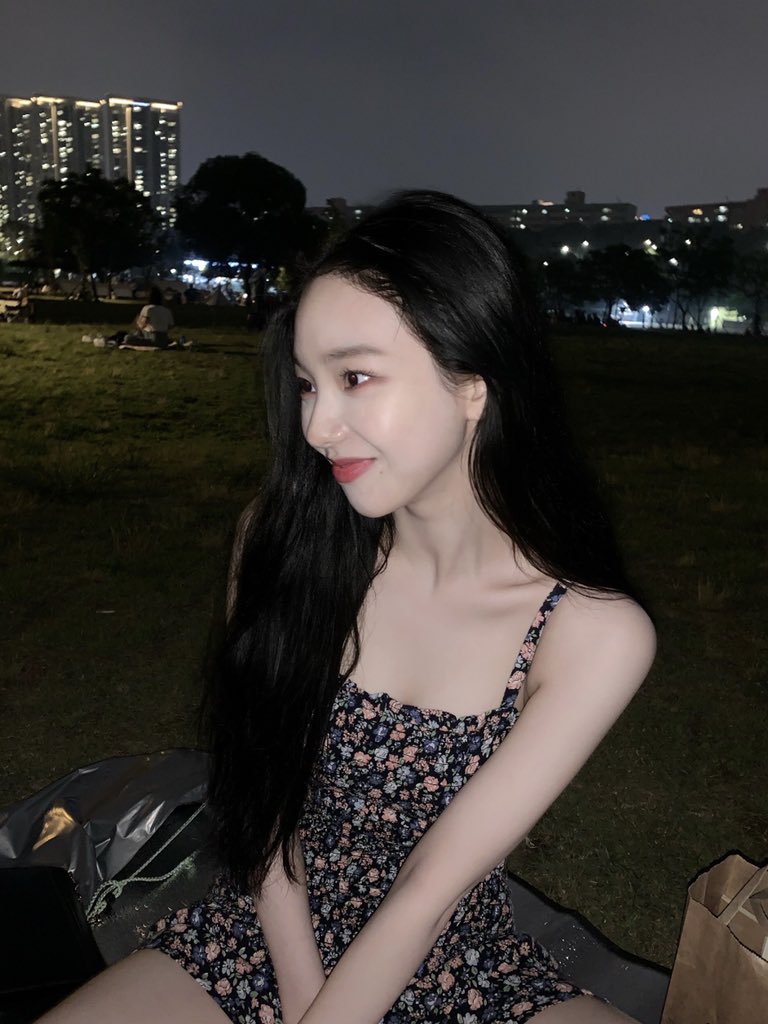 โหพี่น่า จะทำให้ชอบไปไหนคะ