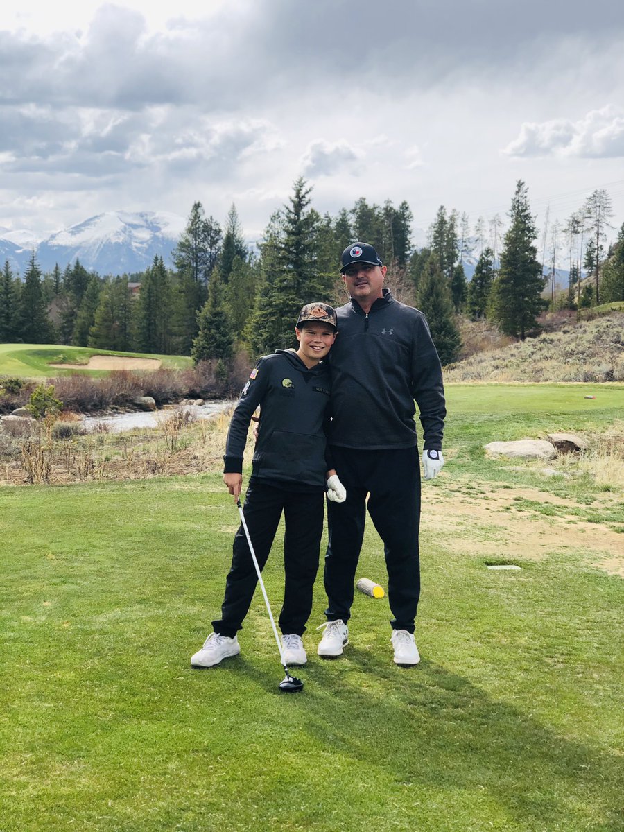 Happy Father’s Day <a href="/RussellBudai/">Russell Budai</a> ! Beckett sure is one lucky to kid to have you. We ❤️ you !