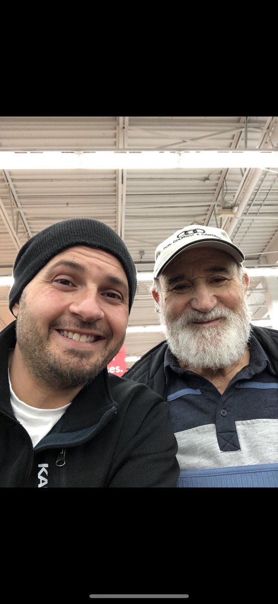 frankpignataro3's tweet photo. Happy Father’s Day 🍻 https://t.co/GOeJ3qy5qg