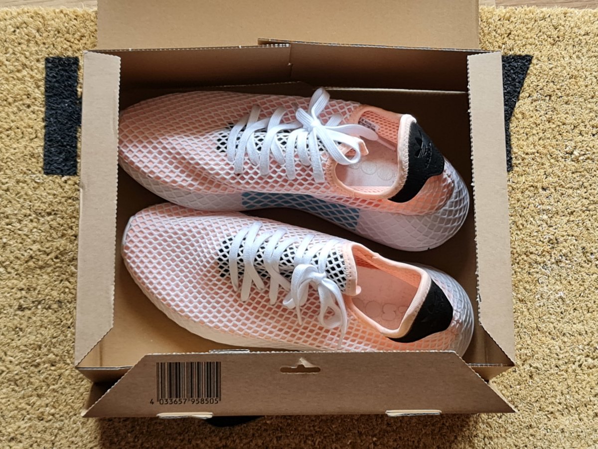 SNKRB17CH's tweet photo. [GUEST] Adidas Deerupt Runner /// marcelrg91
https://t.co/QkGMeOFjPJ
#Adidas #DeeruptRunner #Cum #SneakerPorn #Gay #SneakerBase https://t.co/8p9WB7cFXD