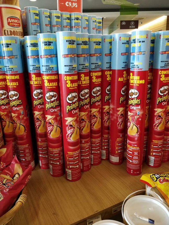 Just found out they sell 3ft tubes of Pringles in Italy. Get me there immediately.