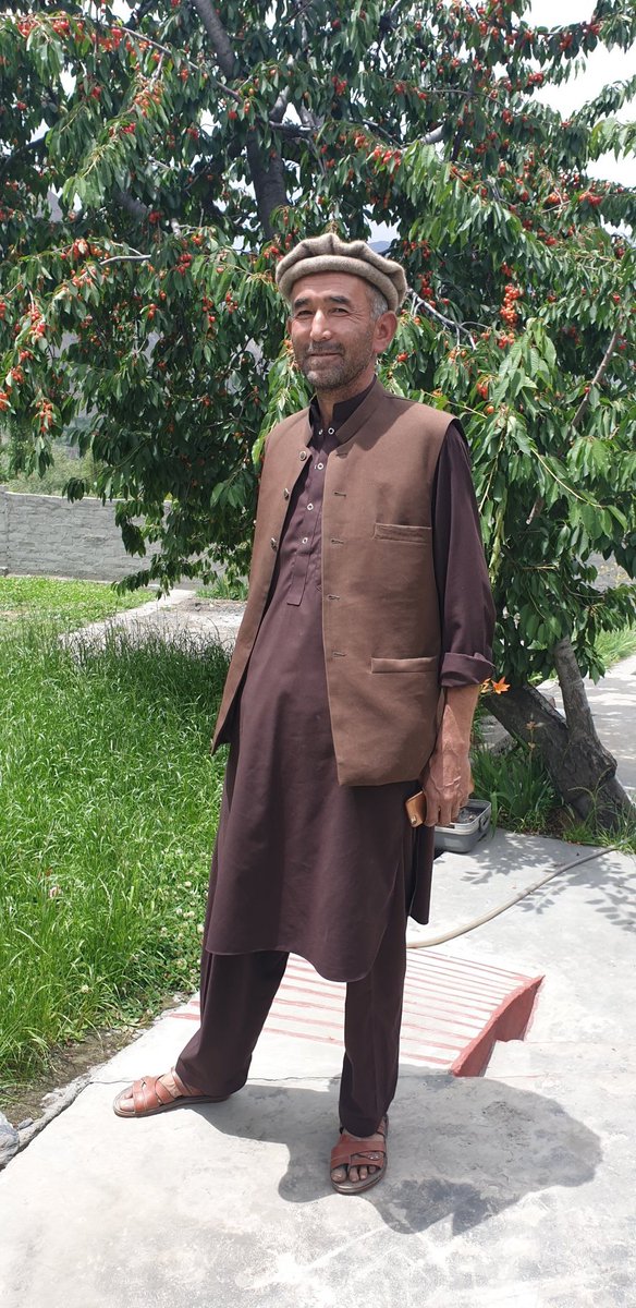 navift's tweet photo. Reading this safarnama of #Ishkoman Valley and #Qurambar Lake. Met Abdul Ahad in #Immit who accompanied/guided Tarar sb in this journey. He shared many interesting things.
#Ghizer https://t.co/9WOhYKqqTE