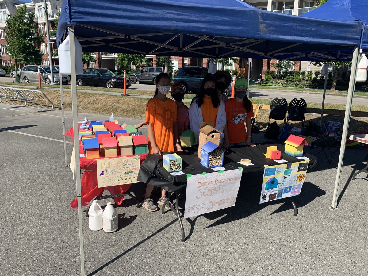 Div 13/14 Ss are selling their finished bird and bee habitats at the Farmers and Artisans Market today. All funds raised will be donated to the Indian Residential School Society. #sd38learn #corecompetencies #IndigenousHistoryMonth