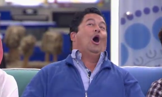 Srta_Pons's tweet photo. Olga diciendo que le parece muy fuerte la frase de "Prefiero tenerla de amiga, que de enemiga" Y la dijo ella. La manera en que ha quedado demostrado lo falsa y manipuladora que es. #ConexiónHonduras11 https://t.co/nOUjLD7szq