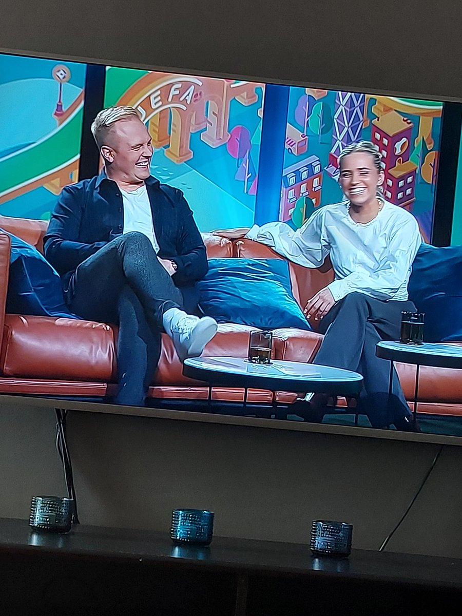 Framlag okkar til þjóðar. 
Ekkert að þakka frá Kríu
<a href="/KHandbolti/">Kría - Handbolti</a> <a href="/egillploder/">Egill Ploder</a> 
#EM2021