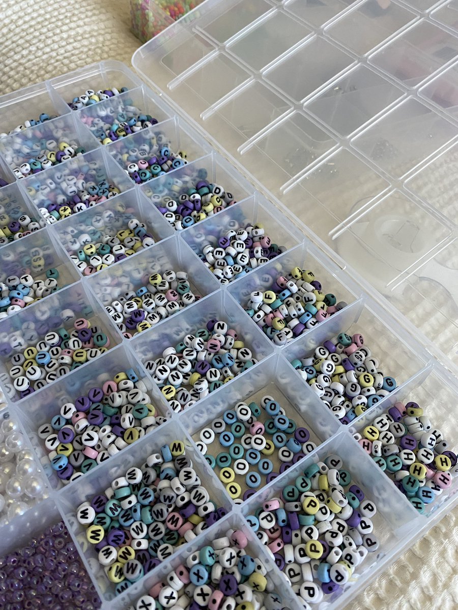 STOP SCROLLING !! click the link in our bio to shop ! 

#shoplocal #shopsmall #smallbusiness #supportsmallbusiness #supportsmallbusinesses #jewelry #jewelrydesigner #jewelryaddict #jewelrymaking #jewelryoftheday #smalljewelryshop #smalljewelrybusiness #etsy #etsyshop