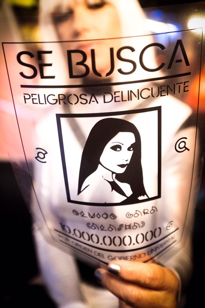 Ana_Torroja's tweet image. ¡SE BUSCA!

#LadronaMásBuscadaDelUniverso