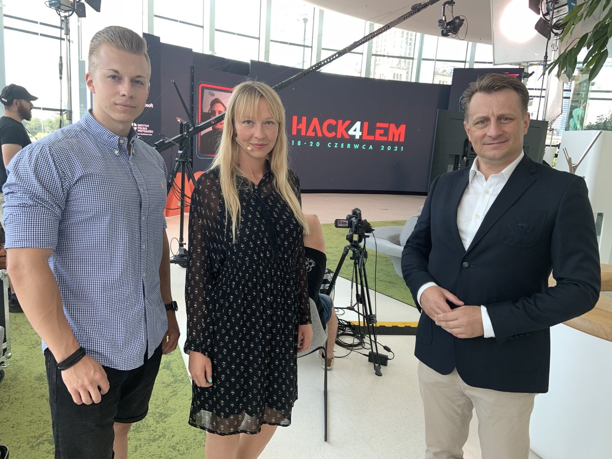 KrzysiekSzubert's tweet photo. Dzisiaj finał b.ciekawego wydarzenia #Hack4Lem - organizowanego przez @LemaInstytut @kawecki_maciej @PKOBP & @Microsoft
Nie zabrakło też rozmów o finansowaniu #startups #NIF @NIF_NCBR @NCBR_pl oraz wyzwaniach transformacji cyfrowej - tu z @Przegaa
Gratulacje dla organizatorów! https://t.co/YVnOUqtxiw