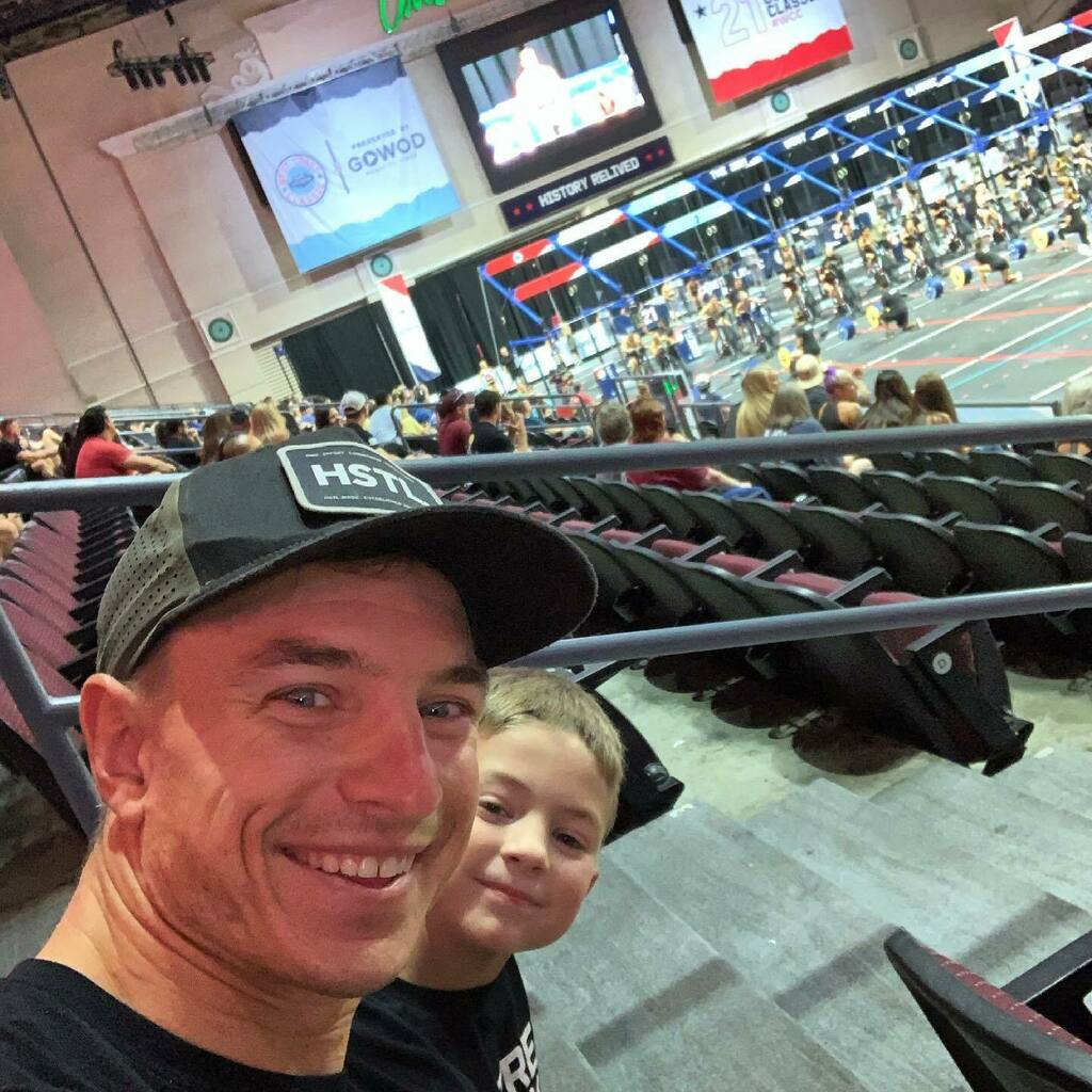alexbridgeforth's tweet photo. Made it to @thewestcoastclassic! Happy Birthday #awb14 https://t.co/7jEcAS57Rv https://t.co/380PL5VTh5