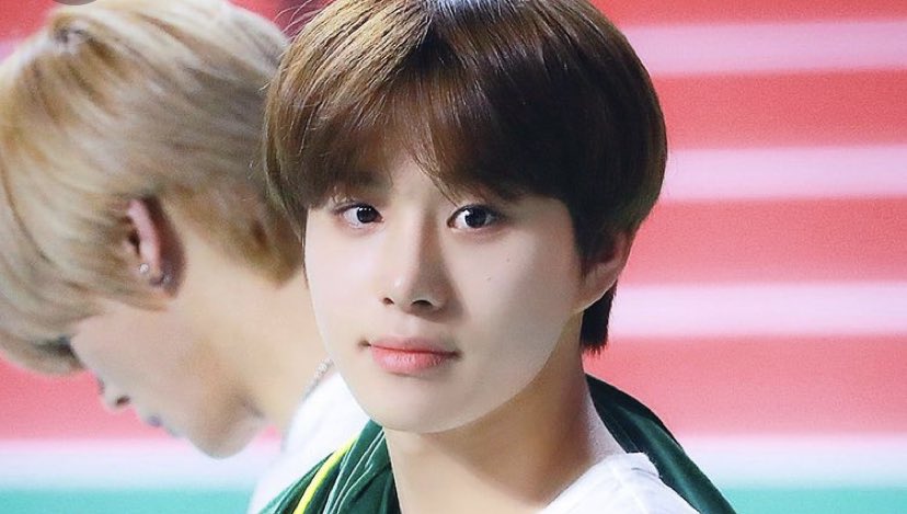 With this junguwu in the house
Rt/like : mutualan !
Dm : be my fambest 

#roleplayerindonesia #roleplayeraccount