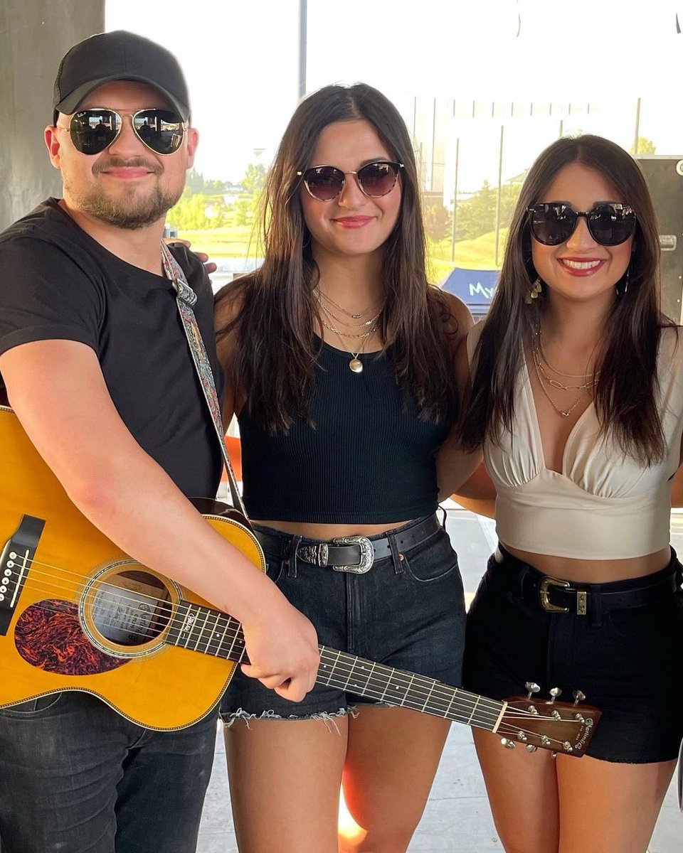 wow. what a beautiful weekend of playing shows and hanging with the most awesome people.