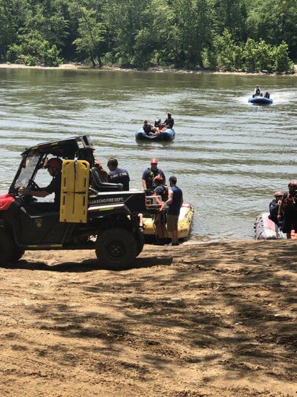 mcfrsPIO's tweet photo. ICYMI (6/20) RT @mcfrsPIO7 @mcfrs Swift water crews treated and transported an injured hiker off the Billy Goat trail A. After departing boat, UTV transferred patient from staging area (River’s edge) to awaiting @MCFRS_EMIHS EMS Unit in upper parking lot. https://t.co/bjHyZi06Zi