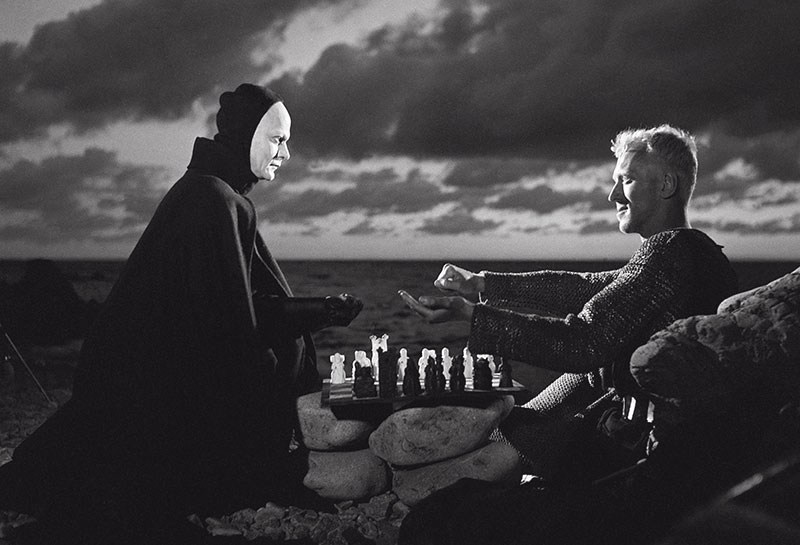 MozartCinemaTR's tweet photo. – Mutsuz görünüyorsunuz?
+ Canımı sıkan biriyleyim.
– Kim?
+ Kendim.

🎬The Seventh Seal (1957), Ingmar Bergman https://t.co/Lo2b6tJCmS