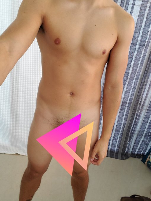 The only thing you are good for is obeying your master and drooling over my huge cock
?
So do what you