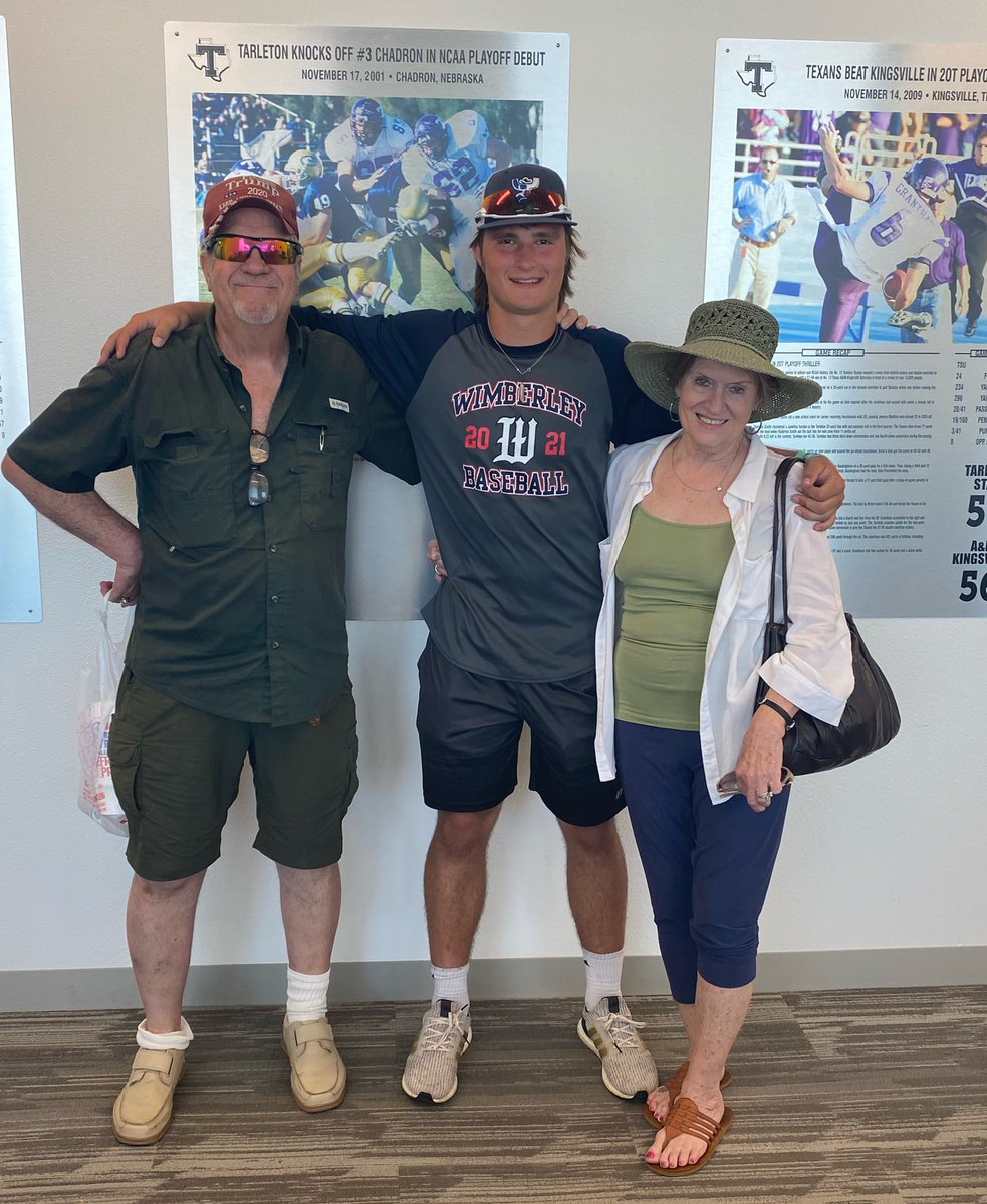 Amazing experience at <a href="/TarletonFB/">Tarleton State Football</a> I’m in love with the atmosphere and tradition here. I had great instructors and can’t wait to keep working at bettering myself <a href="/_CoachMartinez_/">Marc Martinez</a> <a href="/marcuspatton4/">marcus patton</a> <a href="/beasley_coach/">Jonathan Beasley</a>  can’t wait to be back!