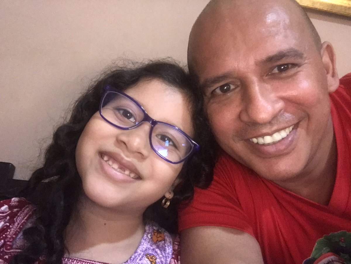 wgomezr's tweet image. Feliz día a todos lo que son padres de hijos sanguíneos y putativos, a los tíos, hermanos que son papis, a los abuelos que son doblemente papá, a las mamás que son también papás, felicidades en su día de conmemoración a continuar inculcando respeto, lealtad, lucha y honestidad.