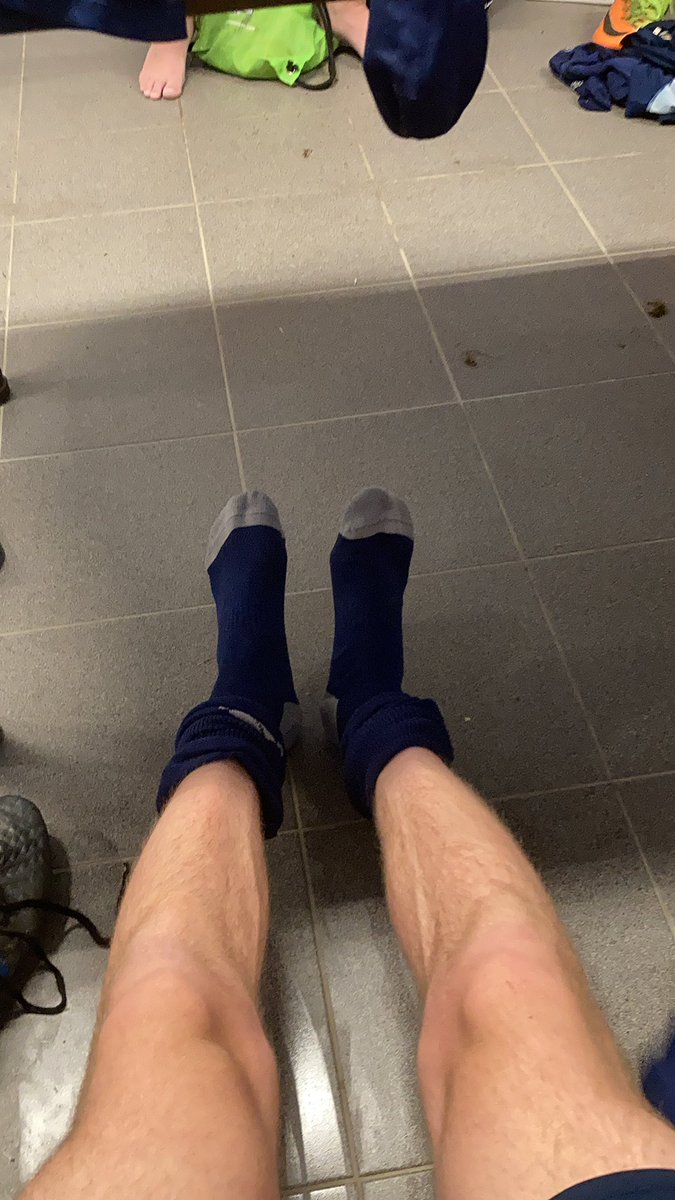 RudyHaardy's tweet photo. Vinst med 5-1 i hemmapremiären, 1 mål + ett felaktigt bortdömt , Assist av @JasparSkalen , #vinst #vallen #mål #fotboll #råtorp #borgvik #nio #striker #javier #tapin #sommar #regn #åska #blixtar #väder https://t.co/iUl9aC4yZE
