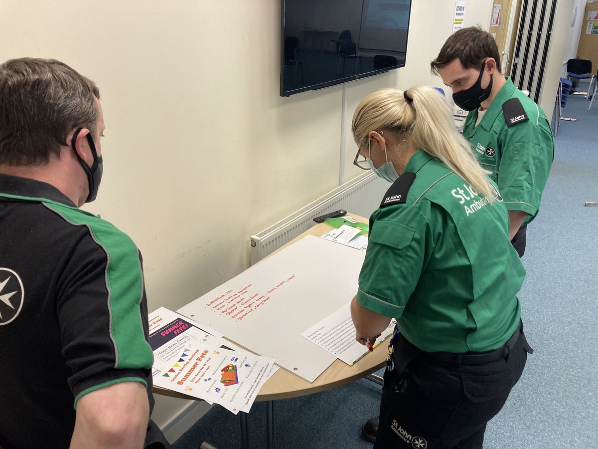 TimHolt96's tweet image. Today I have been with @stjohnambulance up in Hull delivering Event Manager foundation. course. I had such a nice day meeting new people within the region. @SJAVolunteering @SJAVolTraining #mysjaday #stjohnpeople