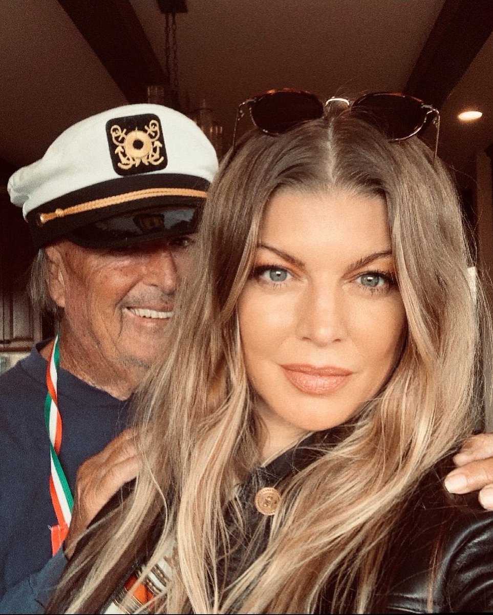 Fergie tweet picture