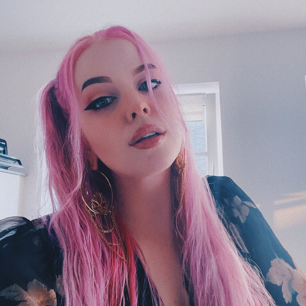 chaotic goober energy tweet media