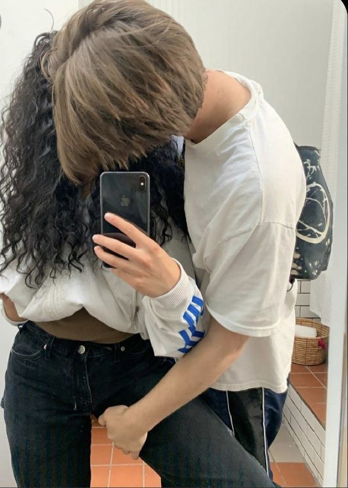 LilChoiPJM's tweet photo. "Você me amou e agora você é minha razão…
Eu estarei com você
Eu estarei lá para você
Eu serei sua luz
Tudo para você. "
Te amo, minha lua 🤍
#JIN #SEOKJIN
@JabamiLil
#CTMatch https://t.co/lBM35Rhp9w