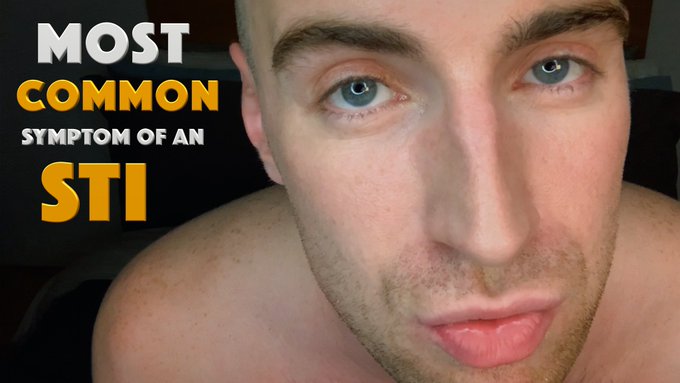 Watch Kayden Gray's leaked NSFW photo on TwXstars