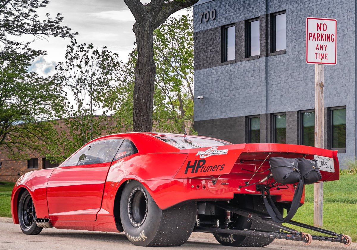 Last month, we had the pleasure of giving Ryan Martin a tour of our HQ in  Chicago while he was doing some filming in the area with the Discovery  channel. A great