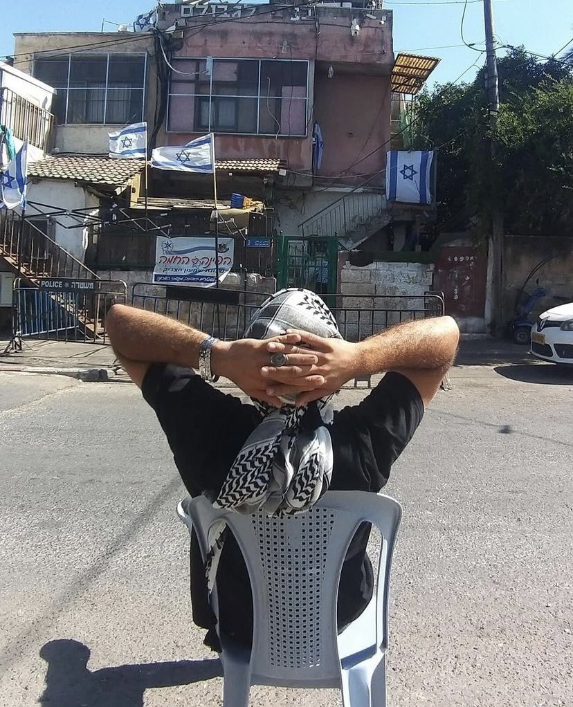 daniayagmur's tweet photo. انا ابن القُدس ومن هون.. مش متزحزح قاعد فيها اسمعني يا كل الكون لحمي وعظمي منها وفيها🥺❤️‍🔥 والقدس الله حميها❤️ #فلسطين #SaveSheikhJarrah  #SaveSheikhJarrah #SaveSilwan #savelifta #FreePalestine https://t.co/pDWWCreMZP