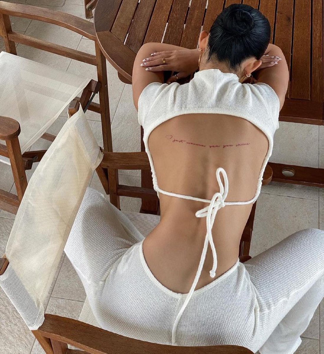 badestoutfit's tweet photo. backless https://t.co/5a86oY92xC