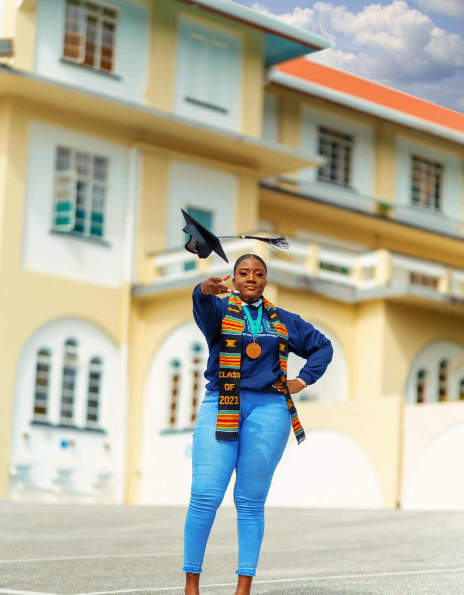 19_naenae's tweet photo. I worked my Asset off for this‼️
Nneka Trotman, Bsc Accounting #Class21 #USCtt #VirtualGrad
DADDY WE MADE IT🥳 🥺❤️ perfect gift for u today #RestInPeace #HappyFathersDay https://t.co/4LH8GDMrd3