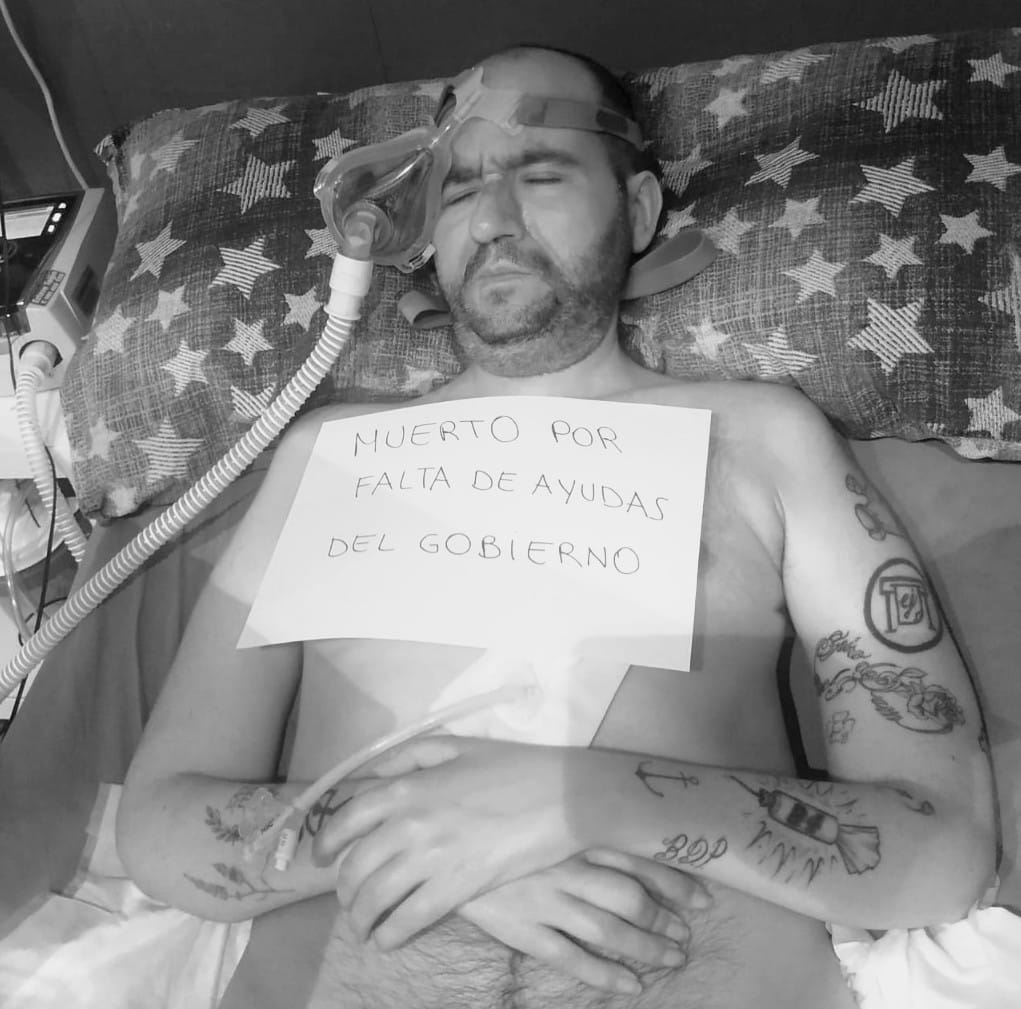 Esta es la realidad de los enfermos de ELA.

Nos vemos obligados a morir antes de tiempo por no tener ayudas para nuestros cuidados 24h por parte del Gobierno.

En investigación se invierte una limosna y sin dinero no se puede encontrar la cura de la ELA.

#DiaMundialdelaELA