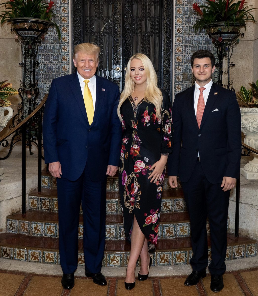 TiffanyATrump's tweet image. Happy Father’s Day, Dad! I’m so grateful for your boundless love🥰, hilarious sense of humor, and for always believing in me! ❤️