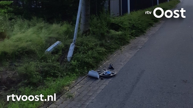 Politie Dalfsen zoekt eigenaar Ford Mondeo MK3. #rtvoost.