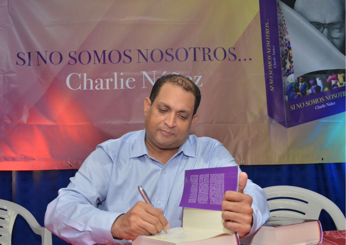 peterantoniord's tweet photo. Quién más que #CharlieNuñezLoMerece la Vice Secretaría Gral. Del @pldenlinea, tiene mi total felicitaciones, sin duda una #MerecidaDesignacion. https://t.co/n4FqYsP8UJ