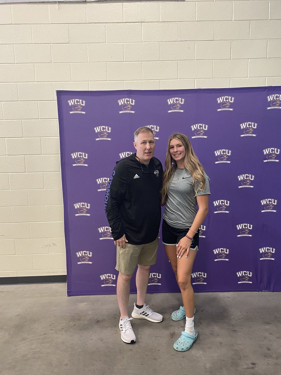 Laney_Scoggins's tweet photo. Thank you Coach Hill and staff for hosting a great elite camp! Had a great time! @CoachKileyHill @CatamountWBB @coachkent02 https://t.co/FZOgPjIyXy