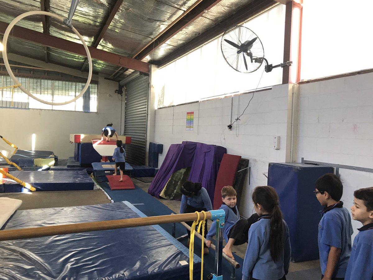 AnitaUnka's tweet photo. Learning a bunch of movement skills at esgs gymnastics 🤸‍♀️ working in partnership with @StonefieldsSch so awesome! https://t.co/NBu0bDaLLk