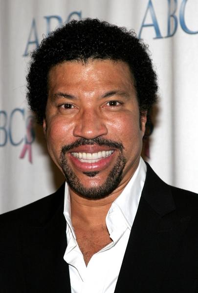 Happy birthday to R&B legend and former \"Commodores\" member, Lionel Richie, born on this date,  June 20, 1949. 