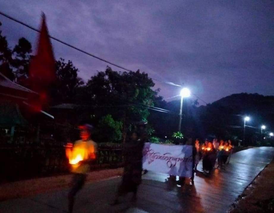 Byun_Sori6104's tweet photo. Abolishing Dictatorship Dawn Strike by the residents of Mya Kha Pat Village , LaungLone Township , Thanintharyi.

#June21Coup #WhatsHappeningInMyanmar https://t.co/ESiqB4FSBj