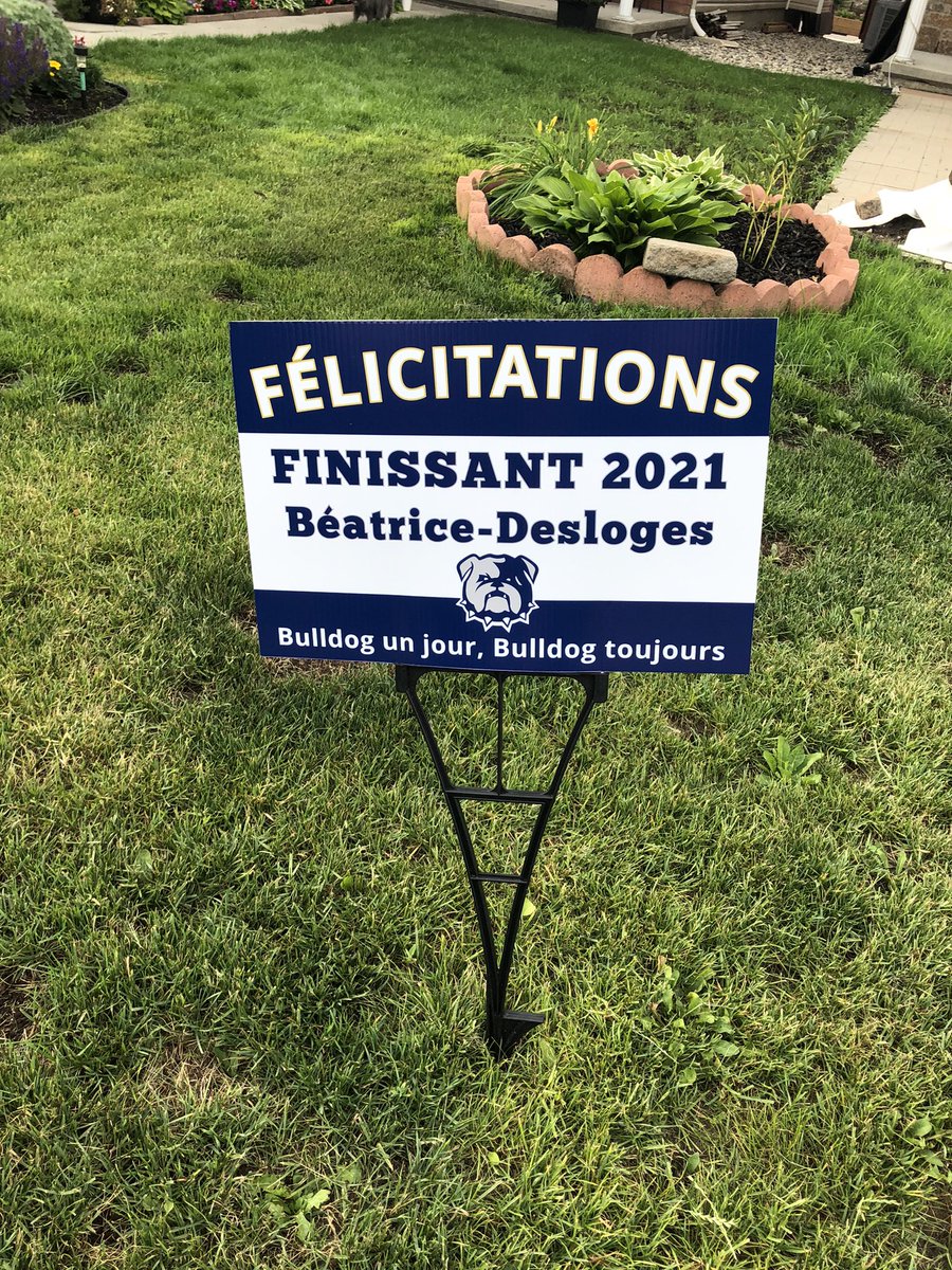 Très fier de toi Stéphanie Lacasse!

Tu seras superbe à l’école nationale de théâtre à Montréal!  
<a href="/BdDesloges/">École secondaire catholique Béatrice-Desloges</a> <a href="/ecolecatholique/">CECCE</a> <a href="/RCecce/">Réseau des arts du CECCE</a> 

youtu.be/mXy43Uec_KQ