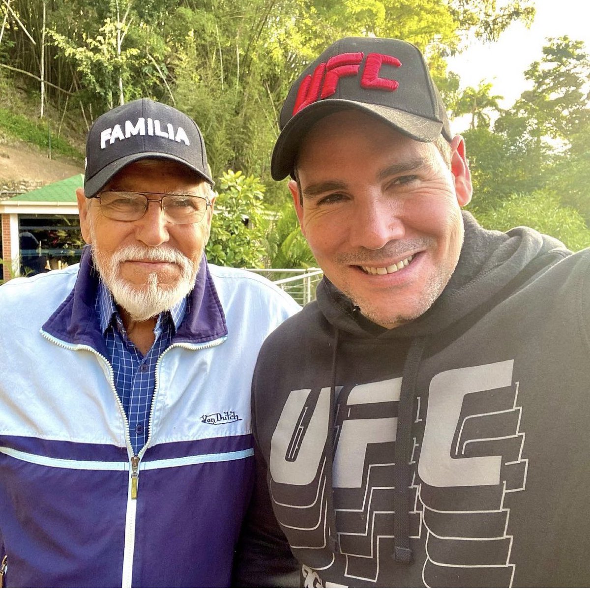 Feliz día Del Padre bendiciones, Salud y larga Vida para todos y también para aquellas Mujeres que han llevado el Rol de Mamá y Papá ❤️🙏🇻🇪

#Salud #Amor #Familia #Paz #Sabiduría #Venezuela #Futuro #FelizDiaDelPadre